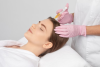 مزوتراپی مو چیست و چه ترکیباتی دارد؟ بررسی مزایا، کاربردها و عوارض احتمالی